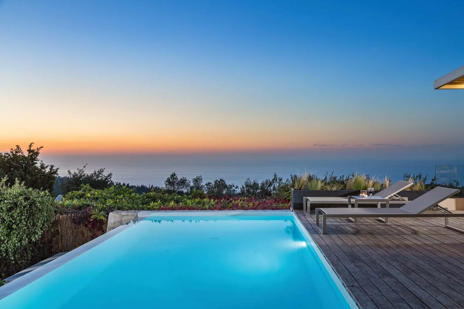 Aloysia Villa