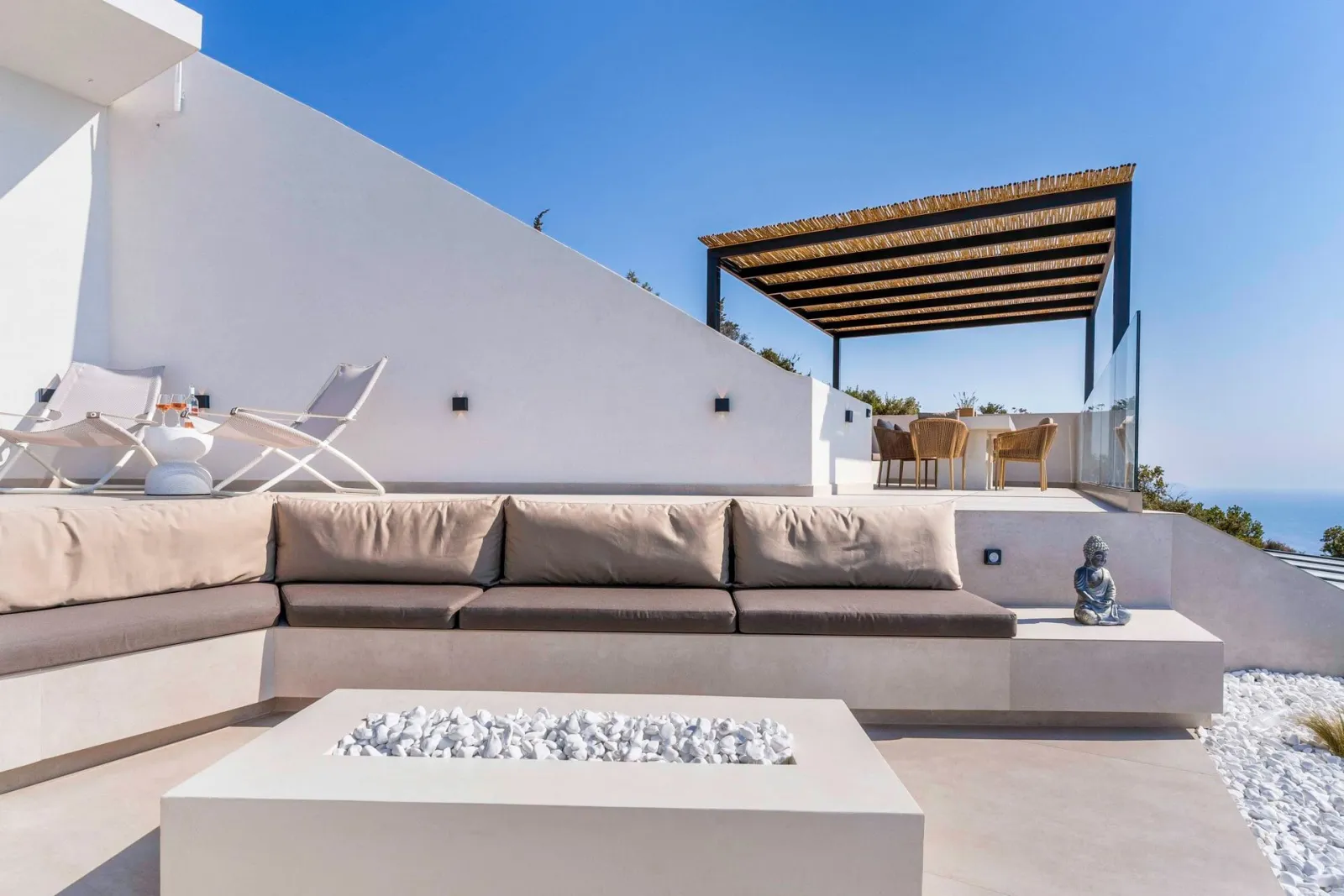 Rouge villa