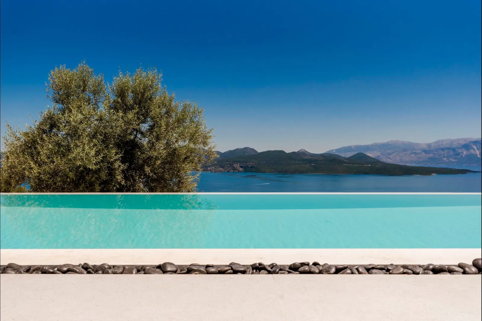 Bellflower Villa