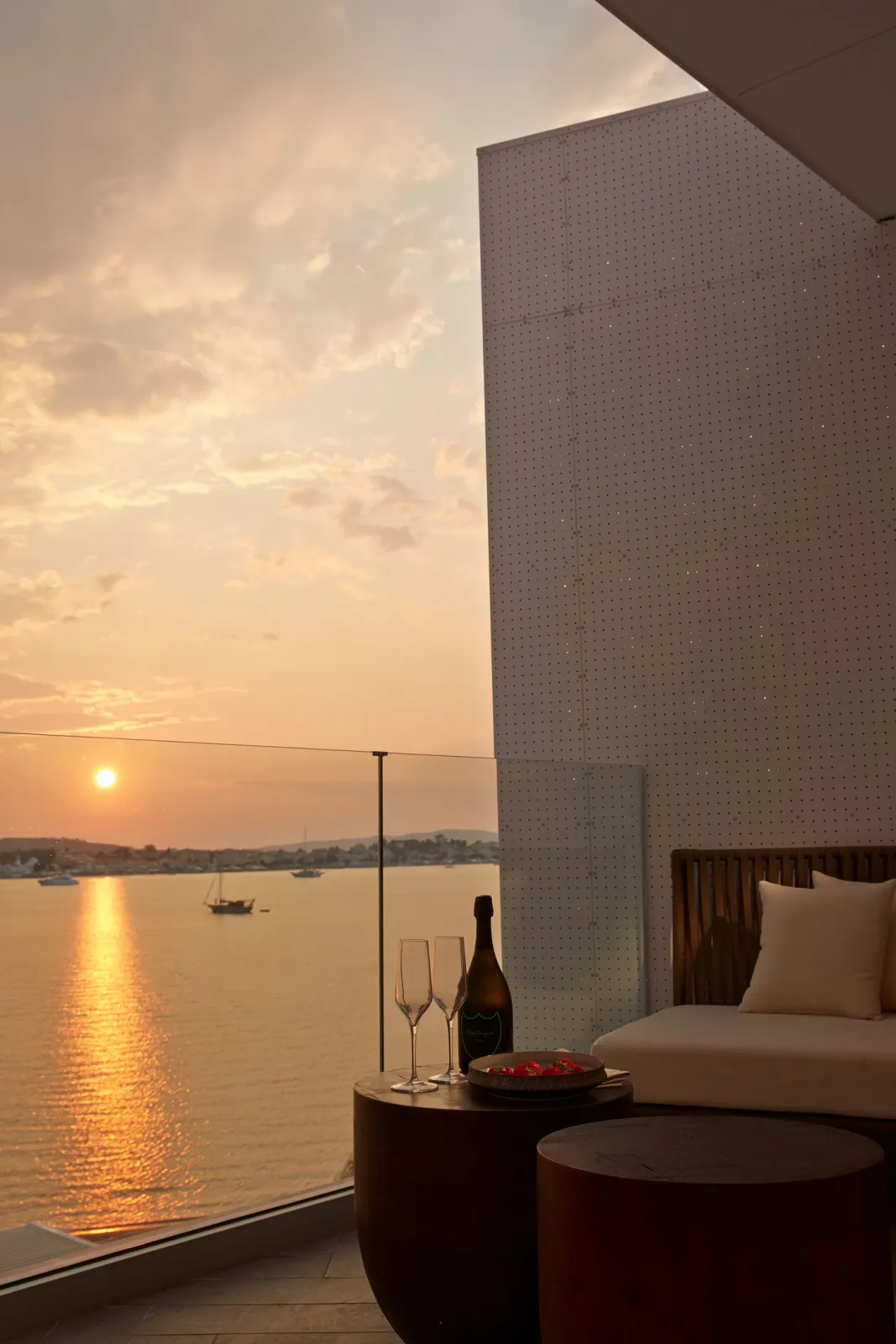 Ultra Suite with Sea View