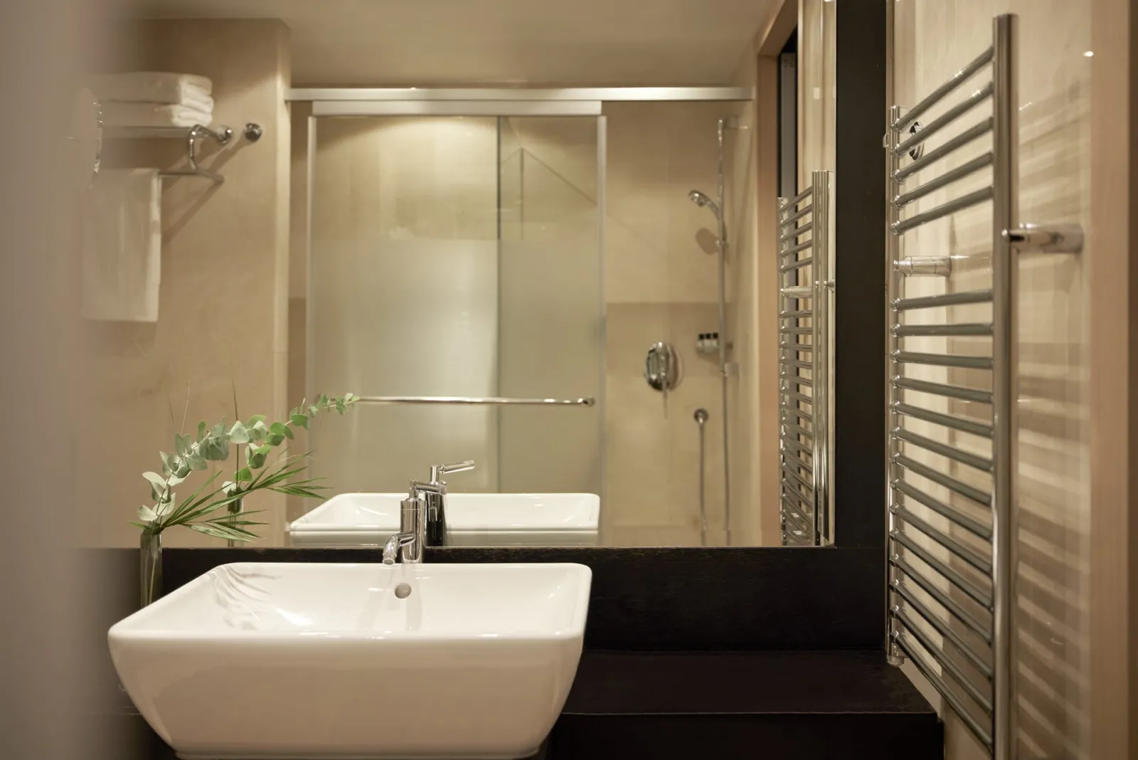 Deluxe Junior Suite - Front Sea View [35-42 m²]