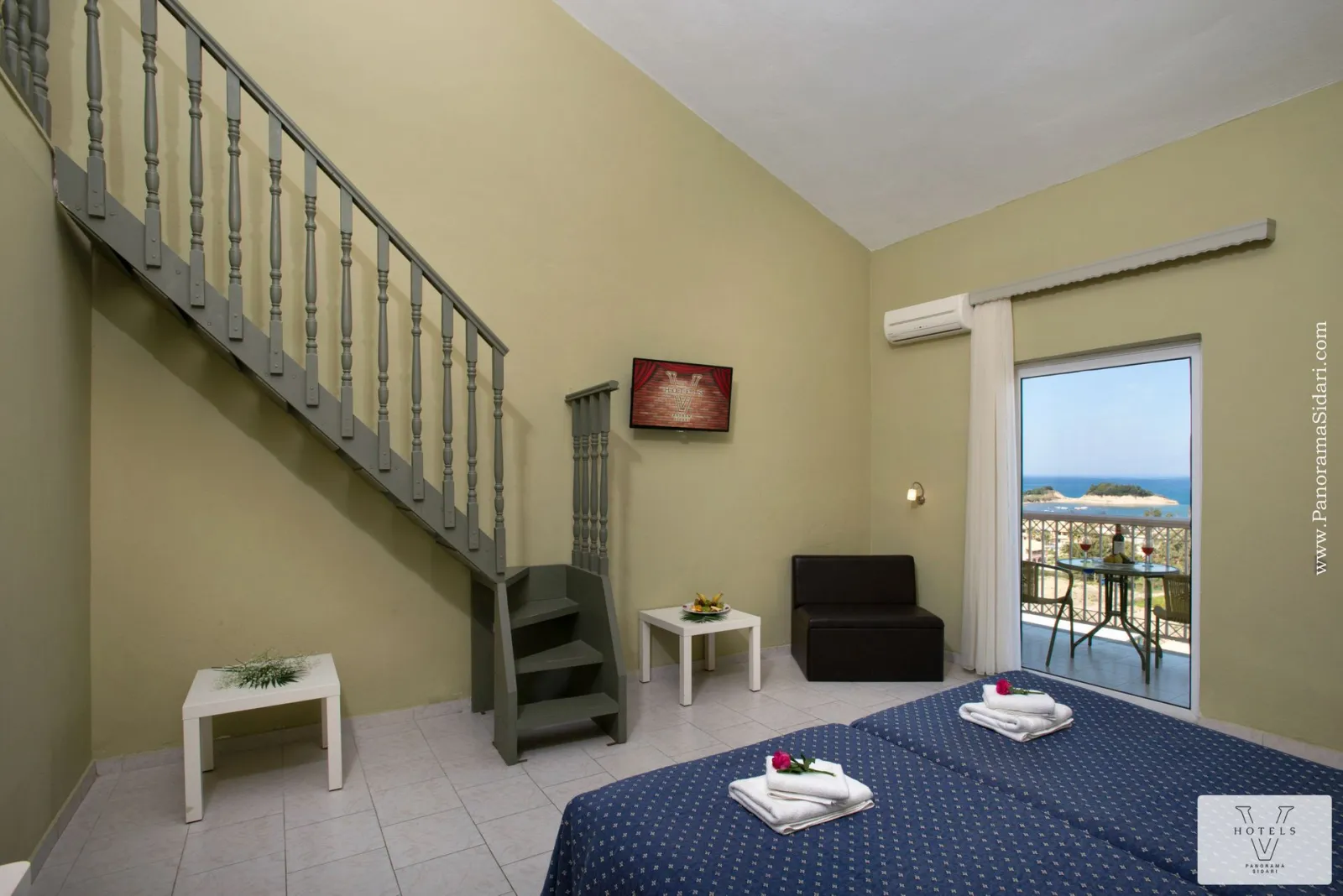 Family Maisonette (3 Adults & 2 Children)