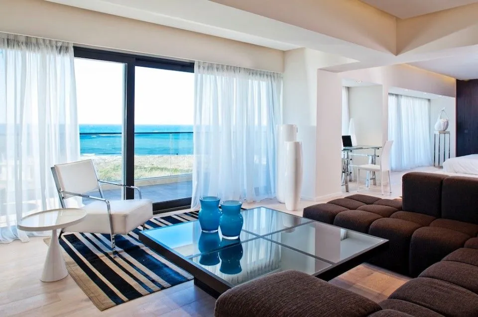 The Aqua Blu Loft Suite