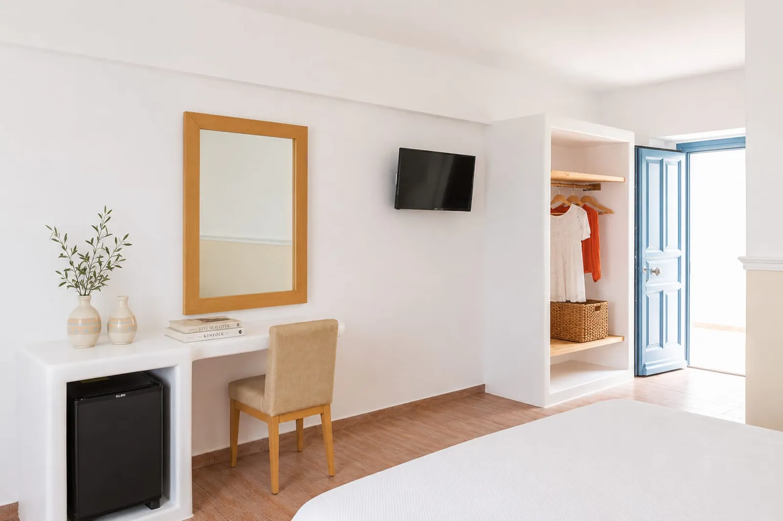 Grande Room Max 3 adults or 2 adults & 2 children | 30 sq.m