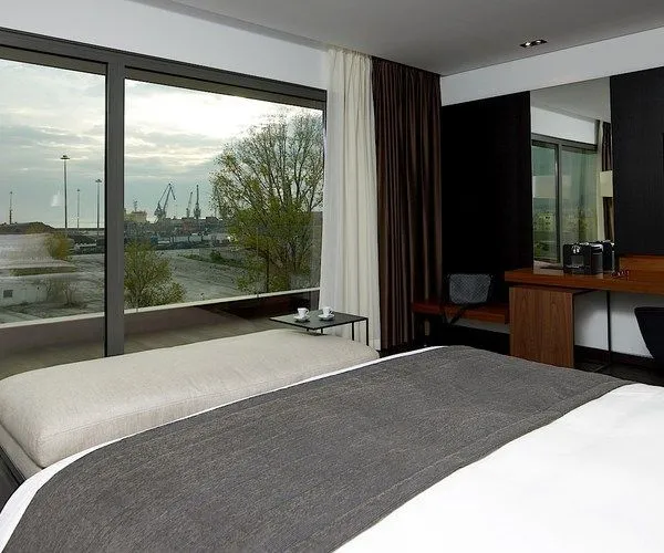 Business Suite