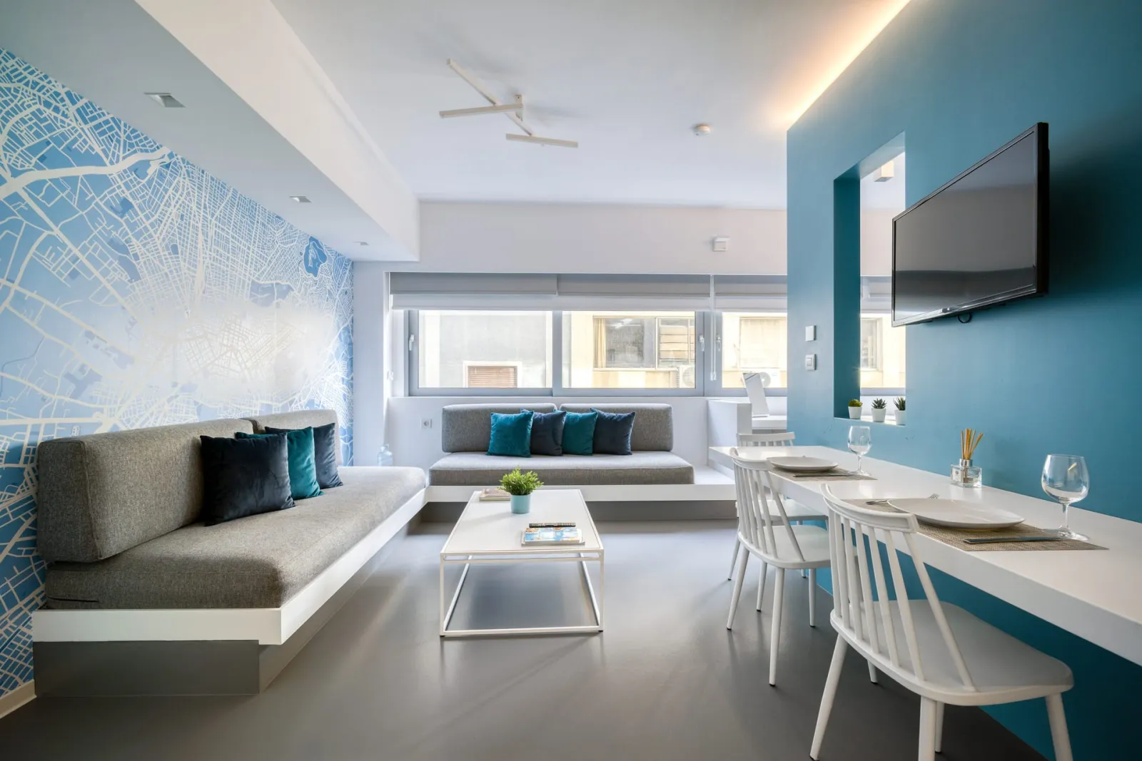 Petrol Apartment