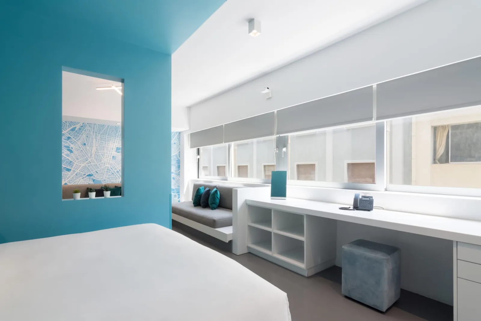 Petrol Apartment