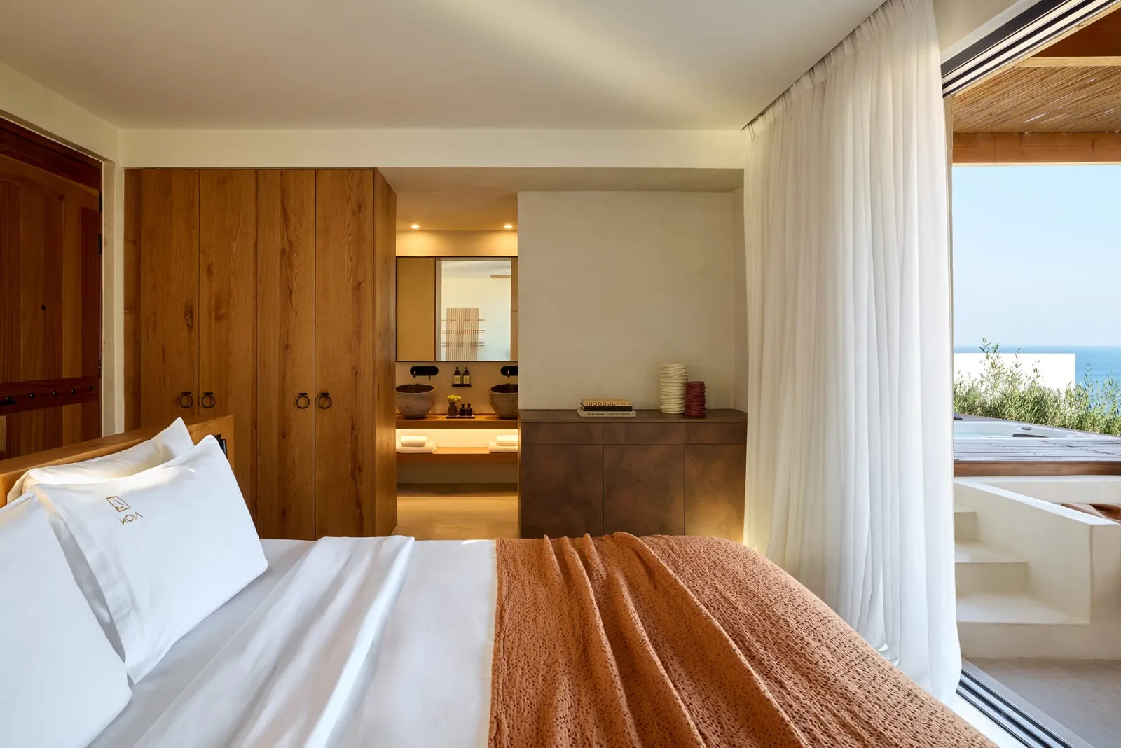 Junior Suite Sea view or partial Sea view with Hot tub