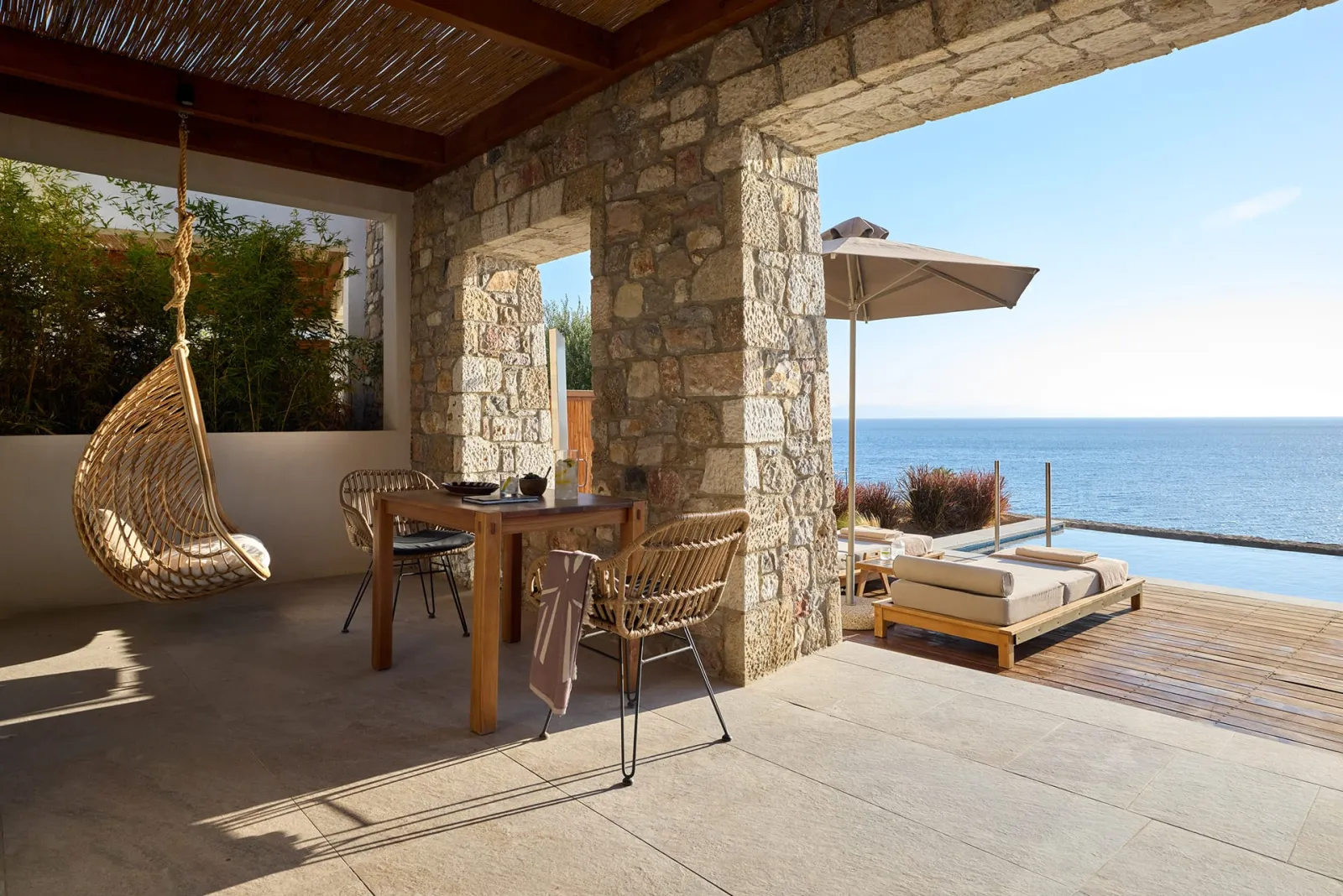 Suite Sea view with Private Pool