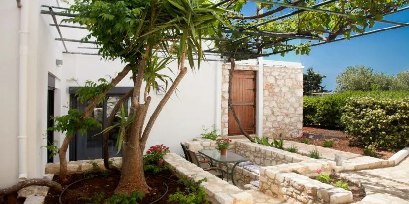 Apartment Giasemi - One Bedroom Apartment | Garden View