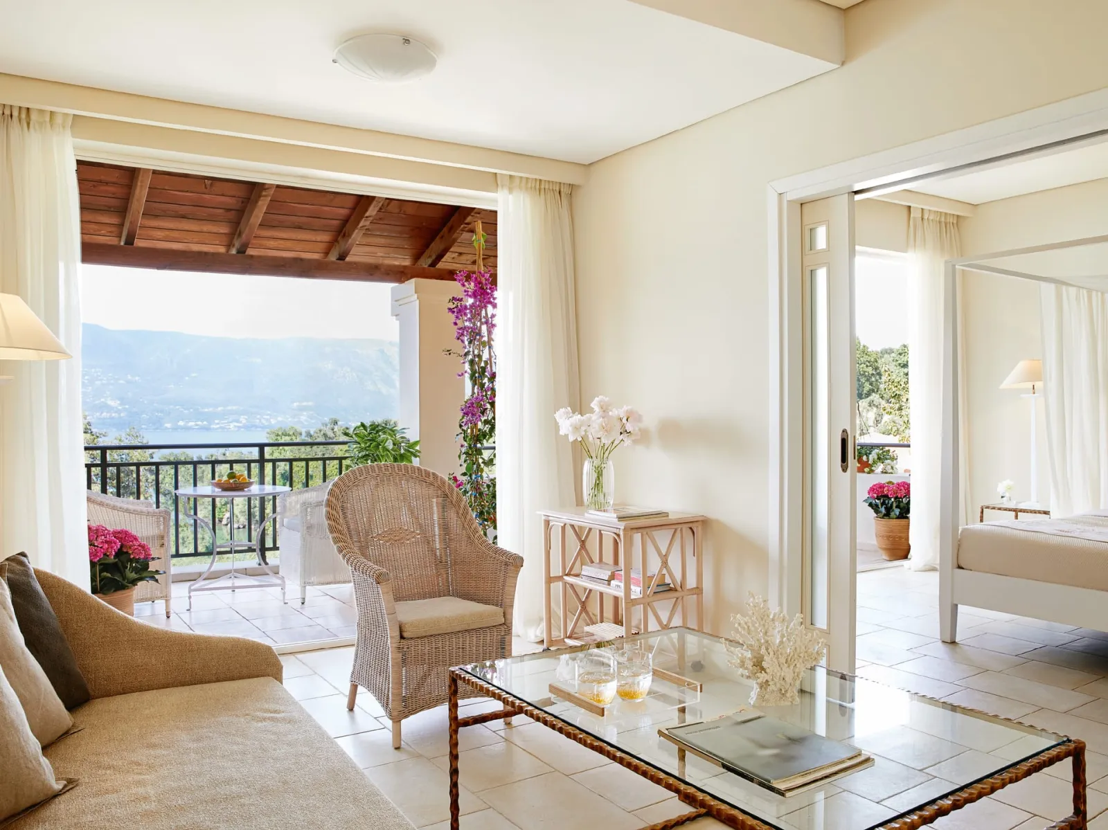 Deluxe Bungalow Suite Garden View