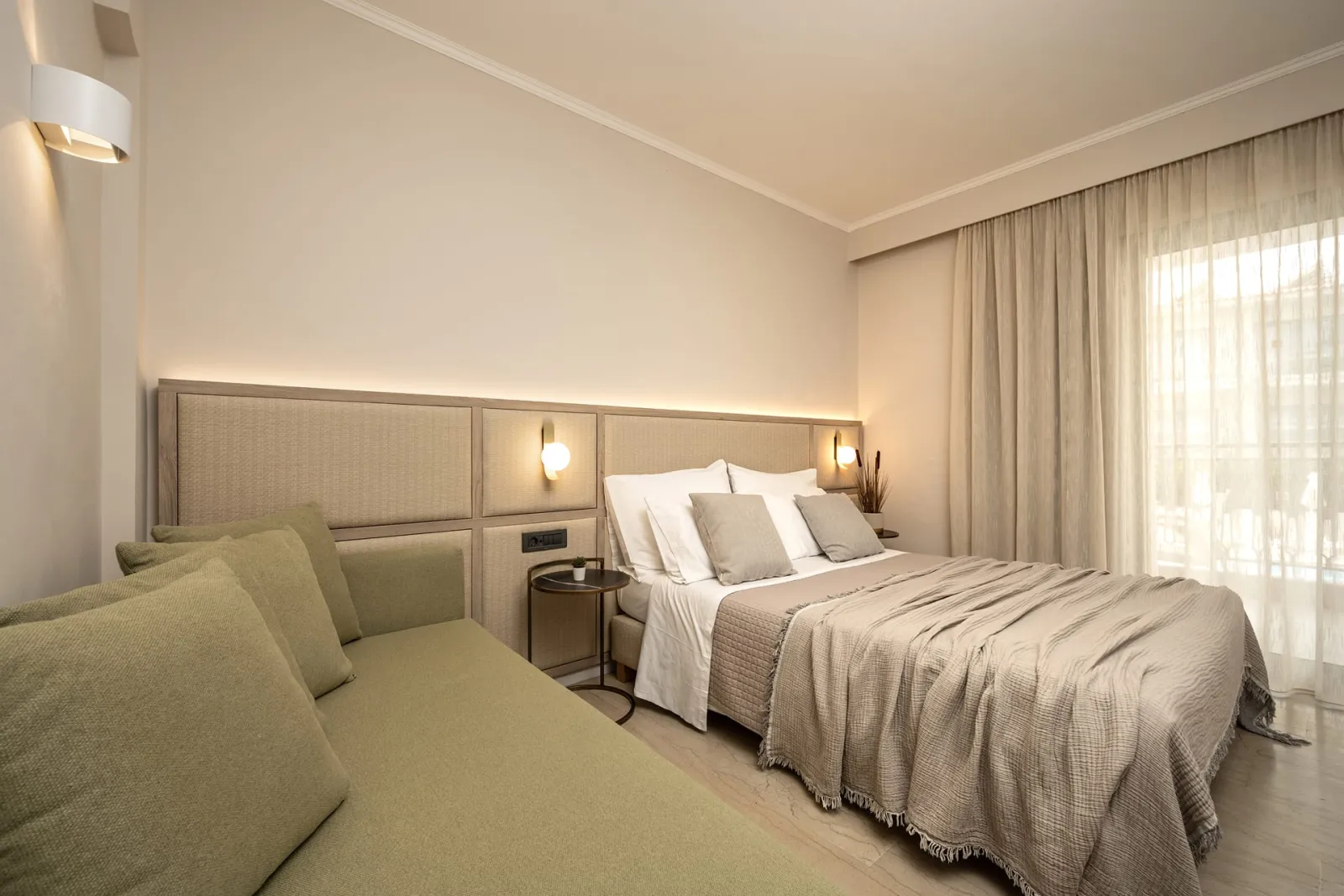 Standard Double or Twin Garden View (3pax)
