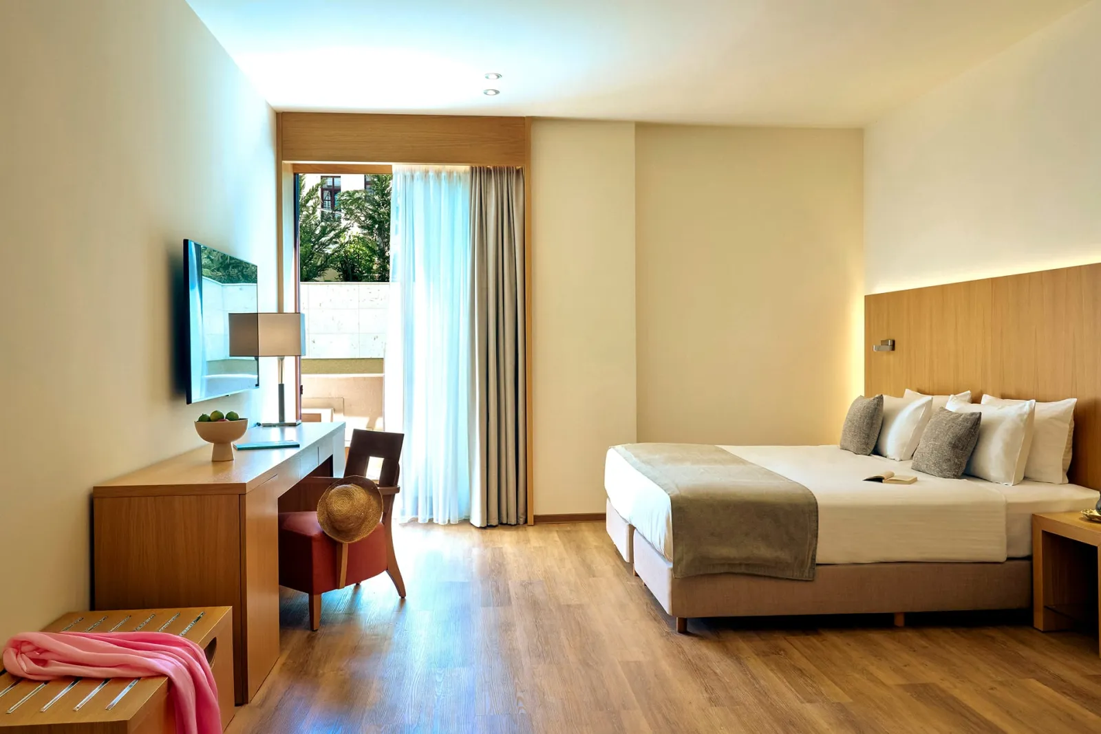 Executive Suite Sharing Pool