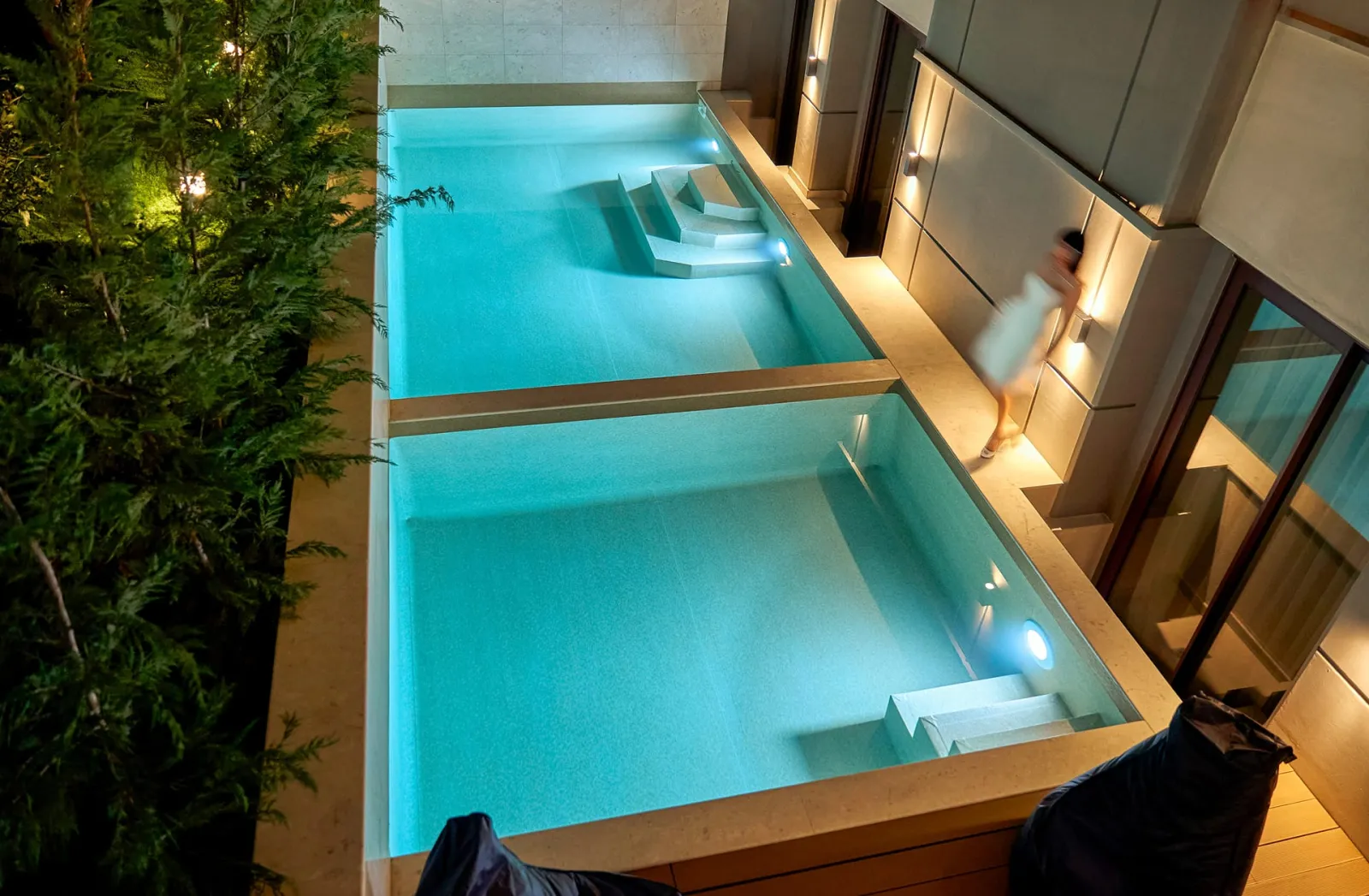 Executive Suite Private Pool