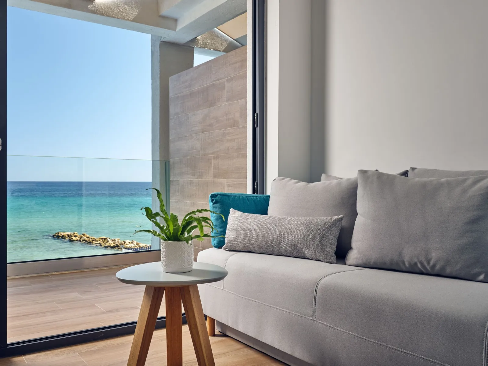 Sea Side Suite with Panoramic Sea View