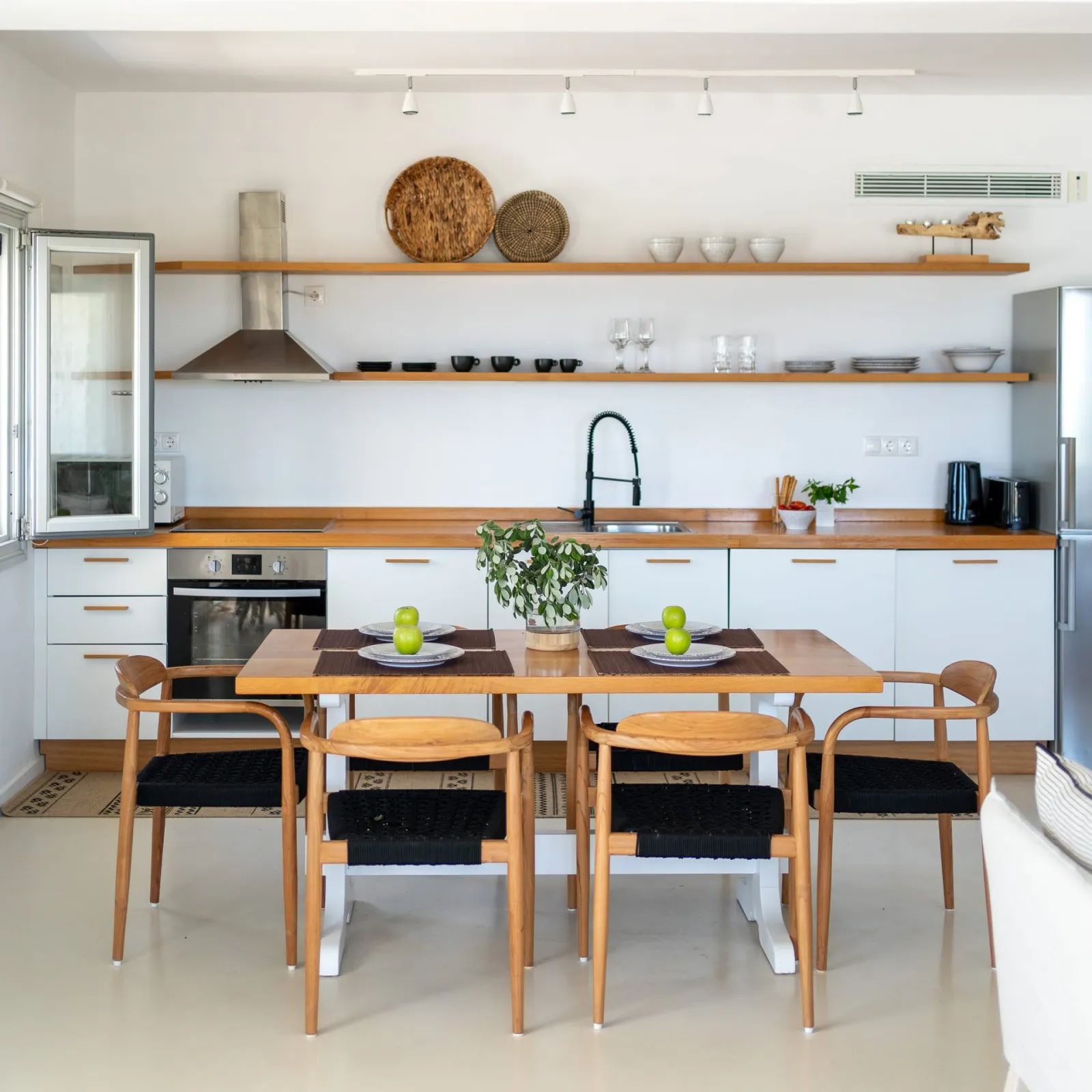 Executive Villa Sea View