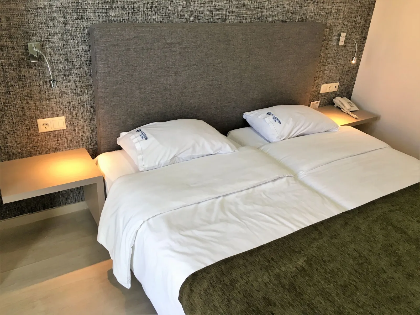 Executive Twin Room with Balcony