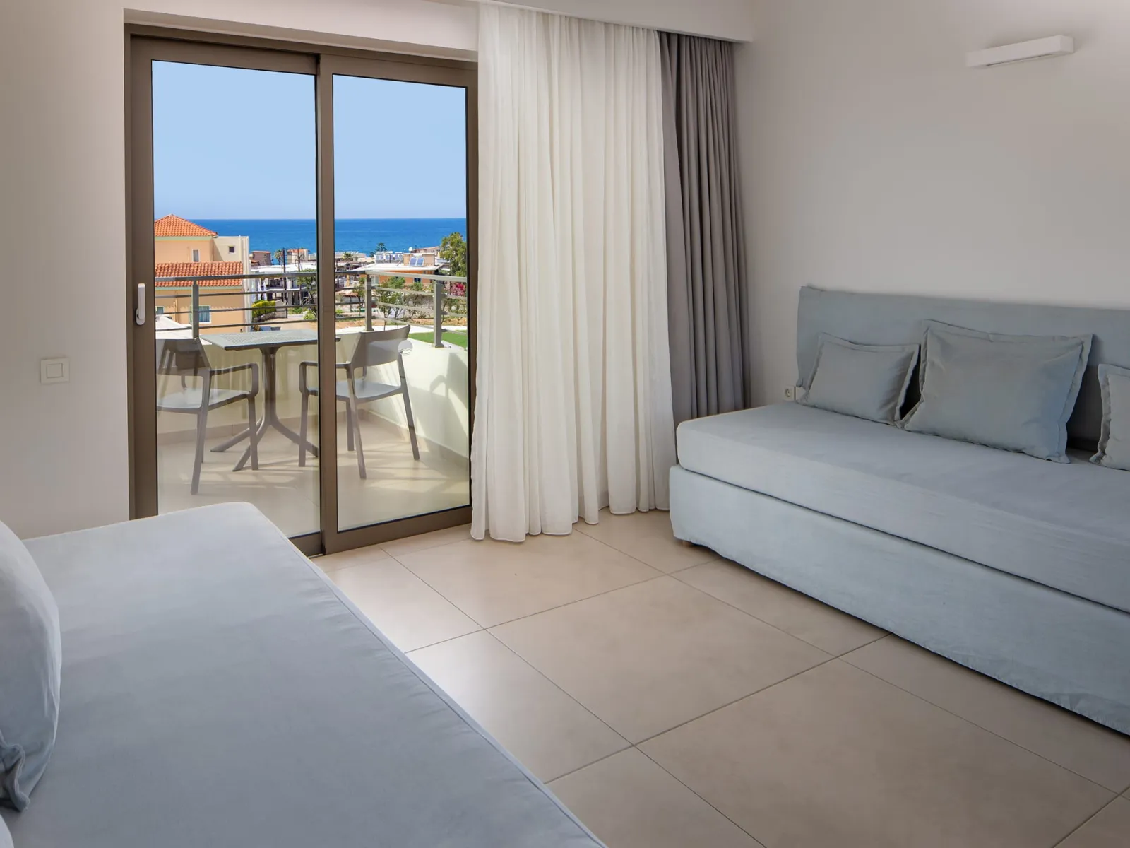 Deluxe Apartment with Private Pool