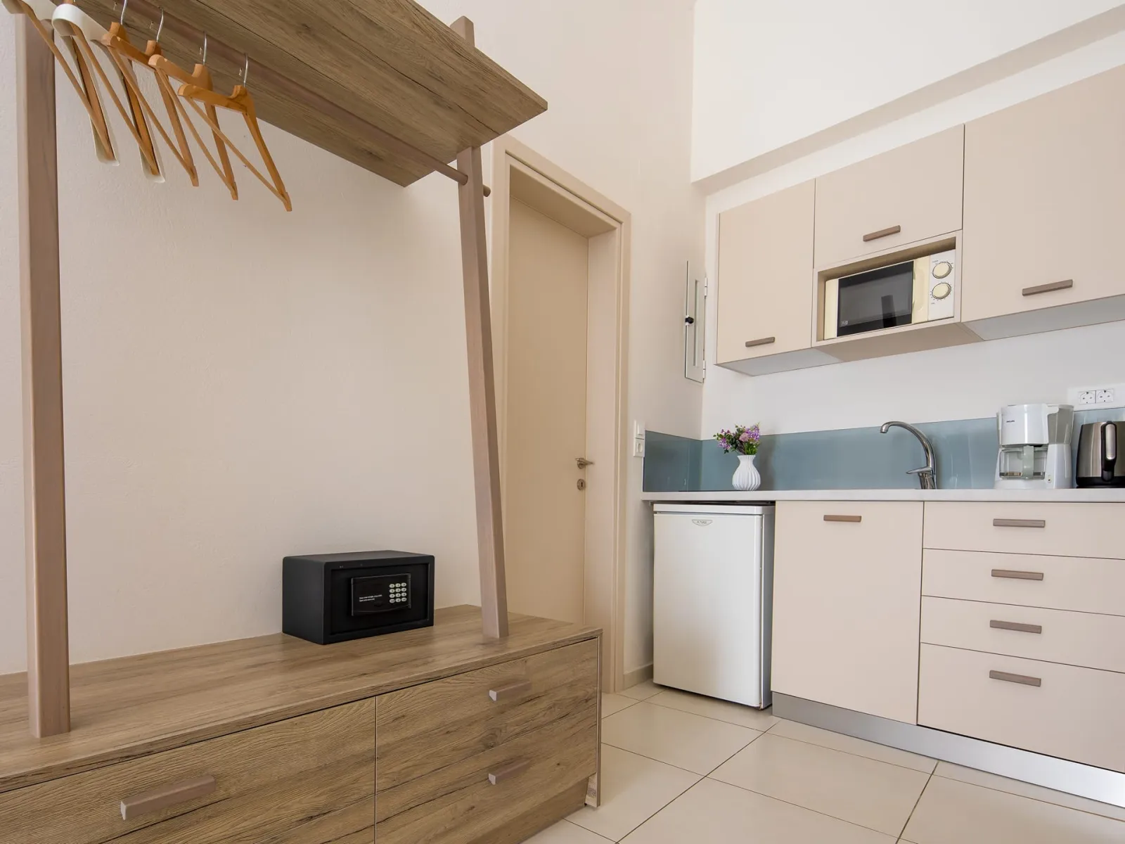 Superior Two Bedroom Apartment