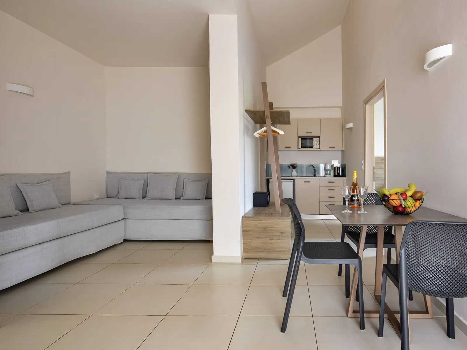 Superior Two Bedroom Apartment