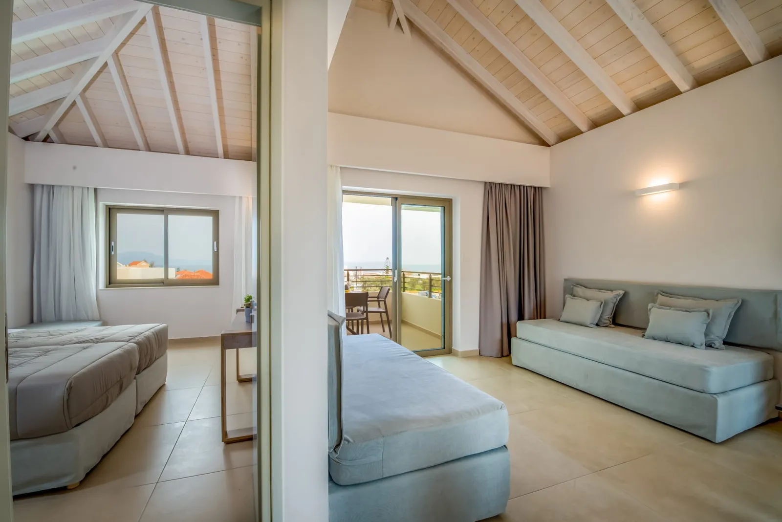 Deluxe Apartment