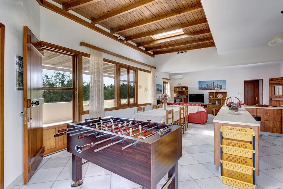 Naxos Cottage Estate