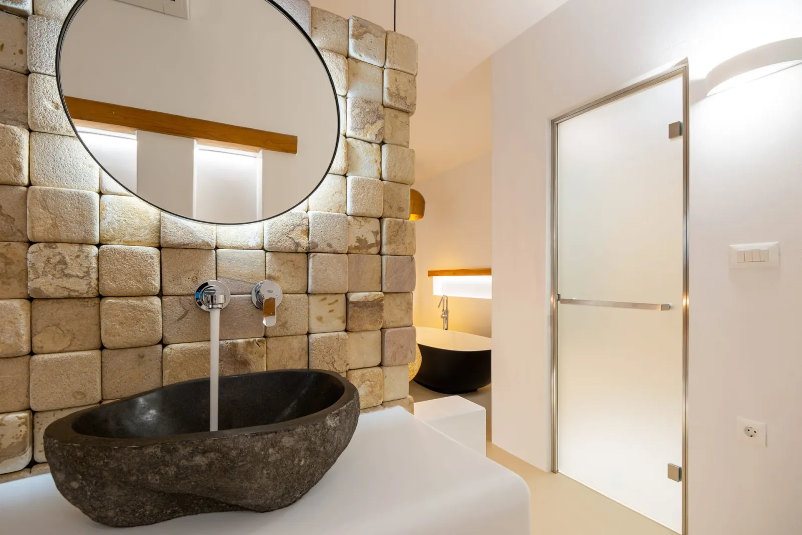 Utopia Supreme Suite with Infinity Private Pool and Sea View