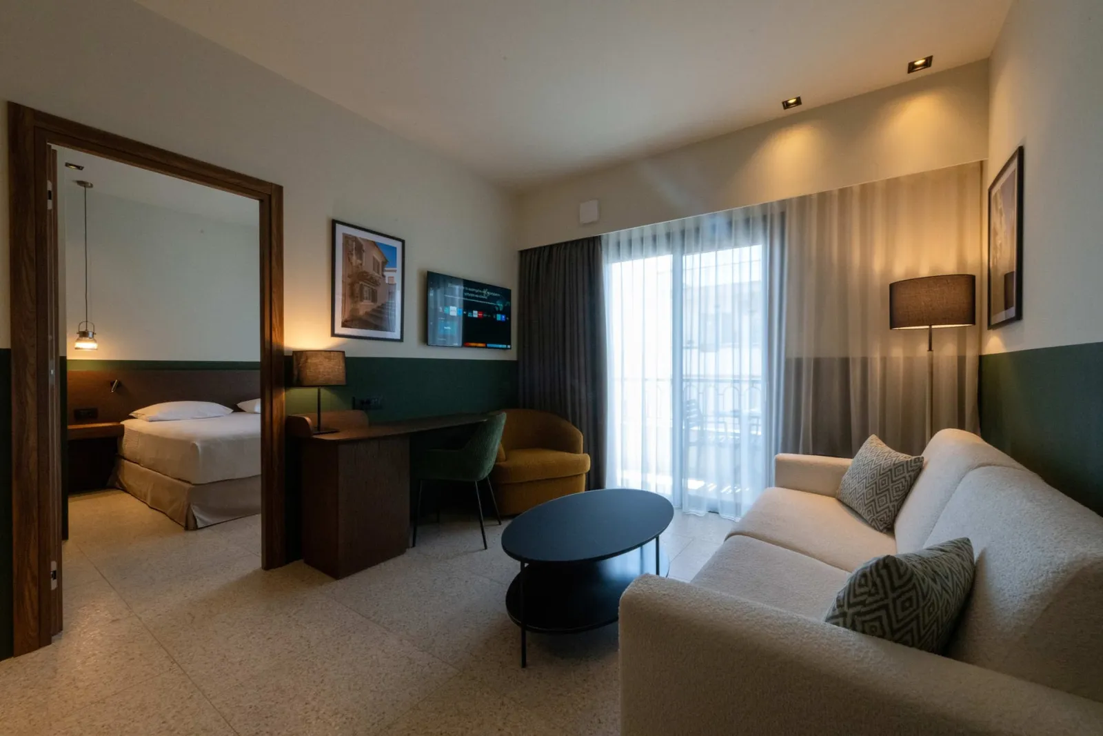 Deluxe Suite - Evripidou 7