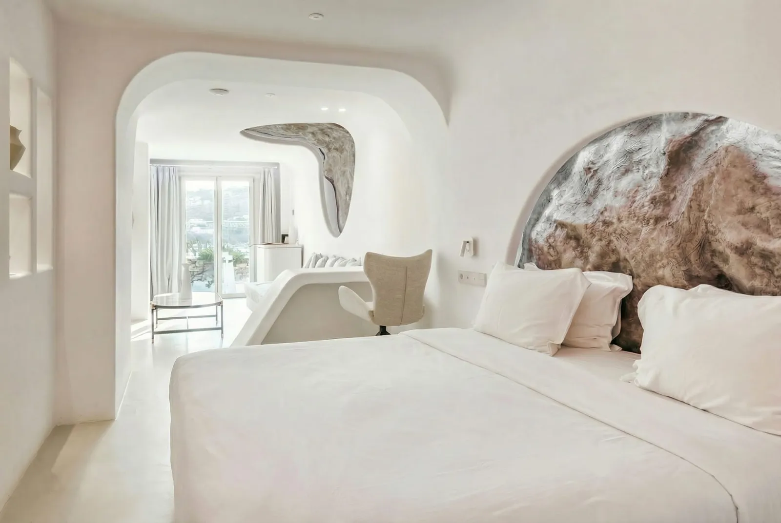 Two Bedroom Suite with Sea View &amp; Pool