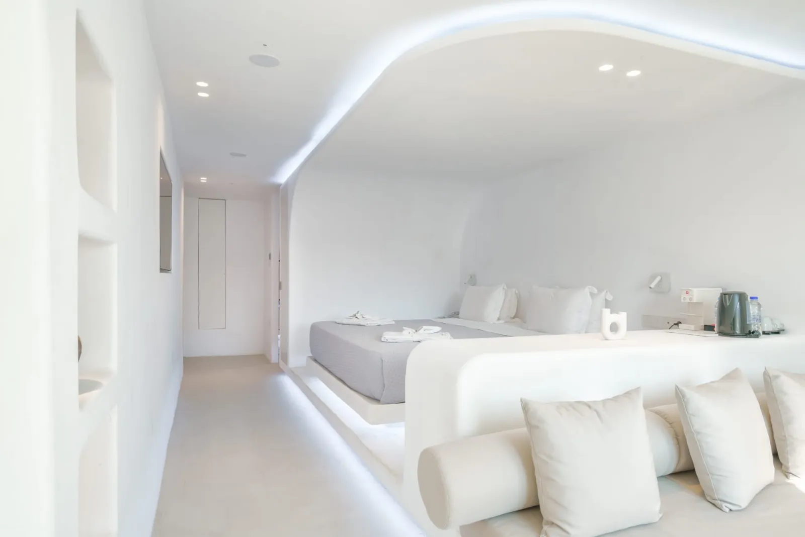 Kivotos Two Bedroom Suite with Sea view