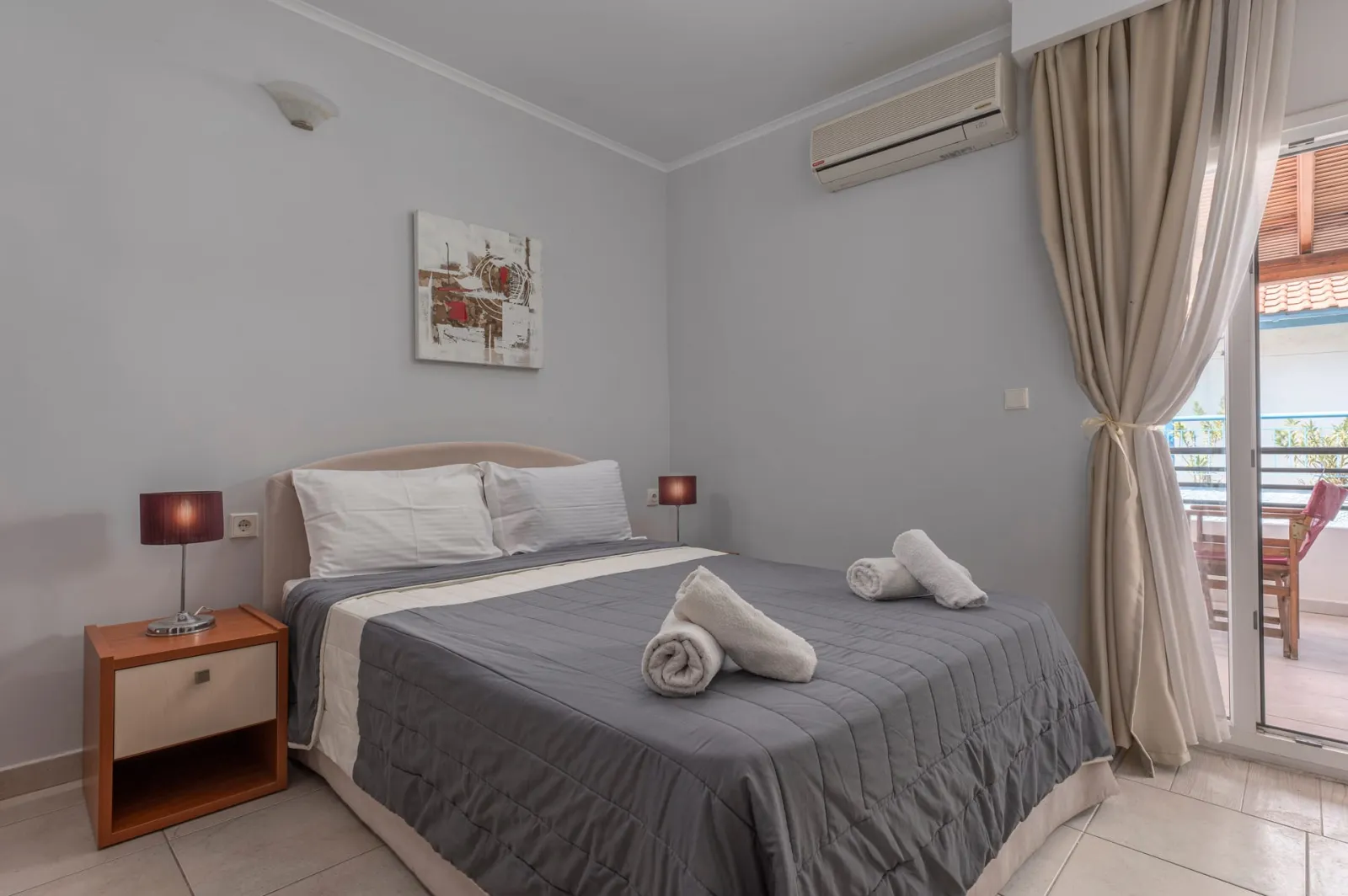 One Bedroom Apartment