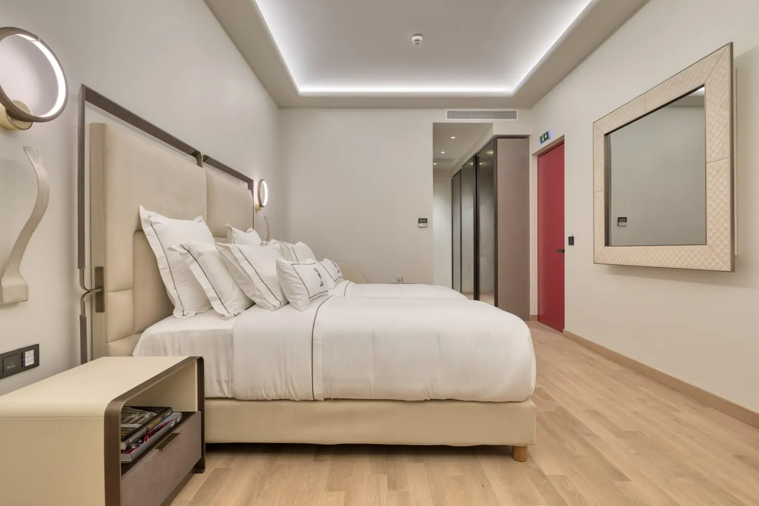 Junior Suite Side Sea View