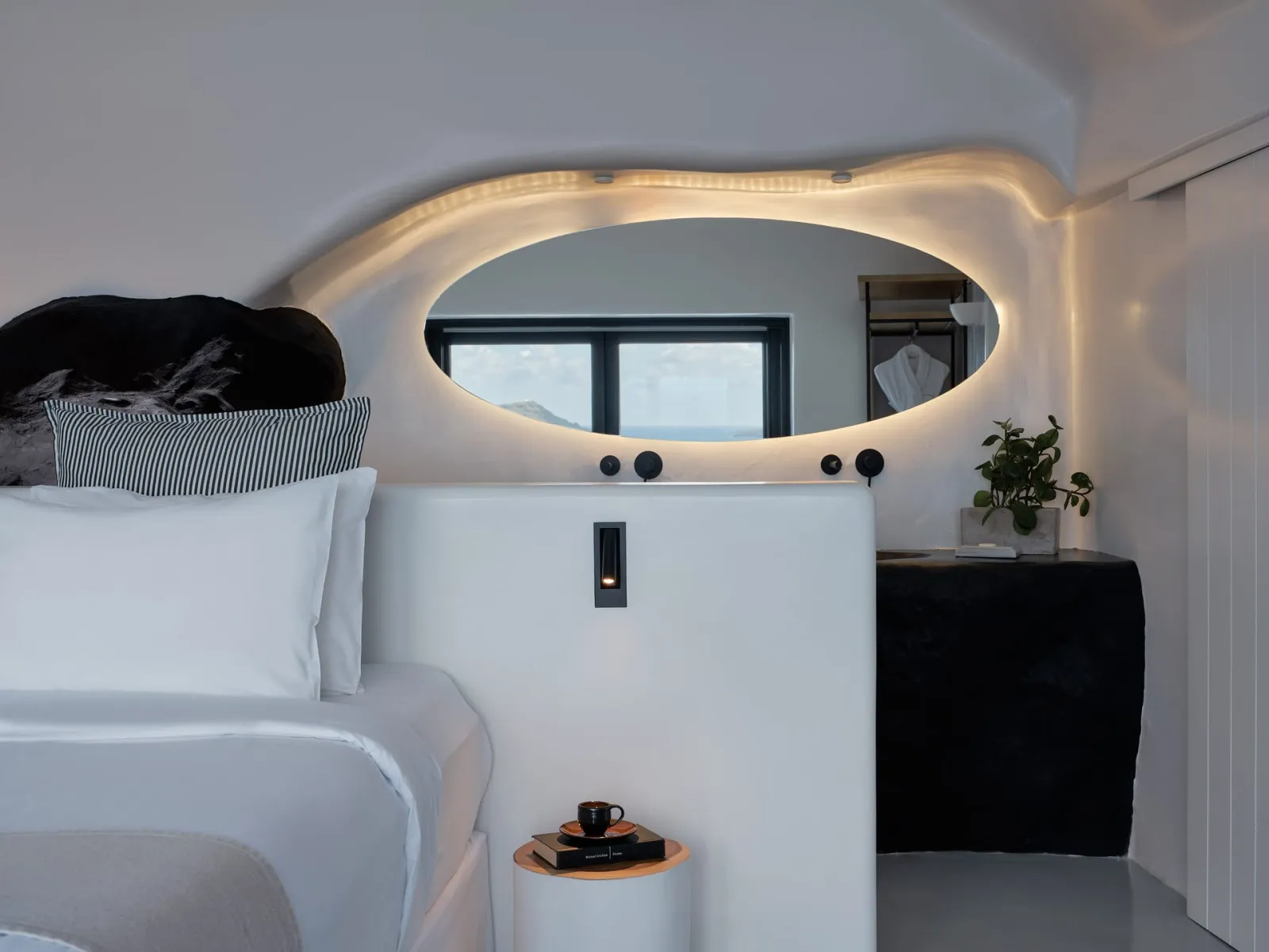 180 Caldera Suite with Hot Tub