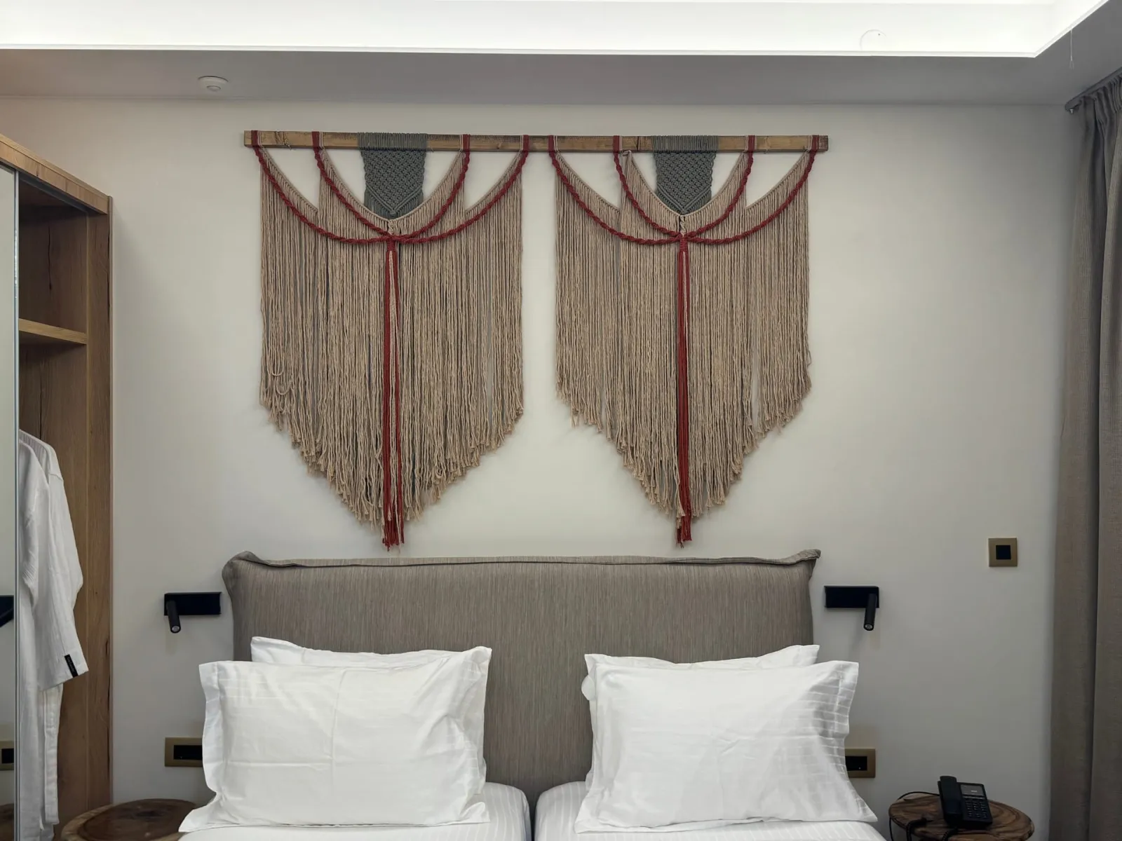 Executive Double Room with Partial Sea View