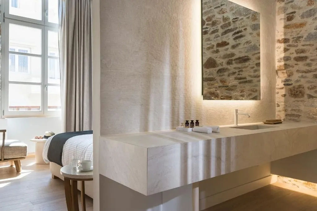 Elegant Suite