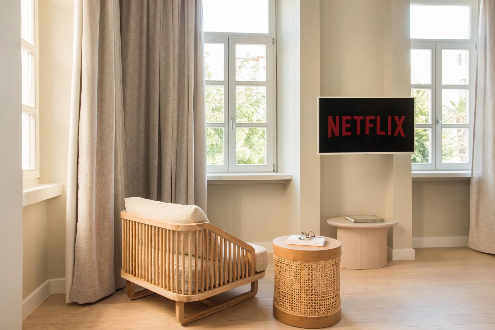 Superior Suite with City View