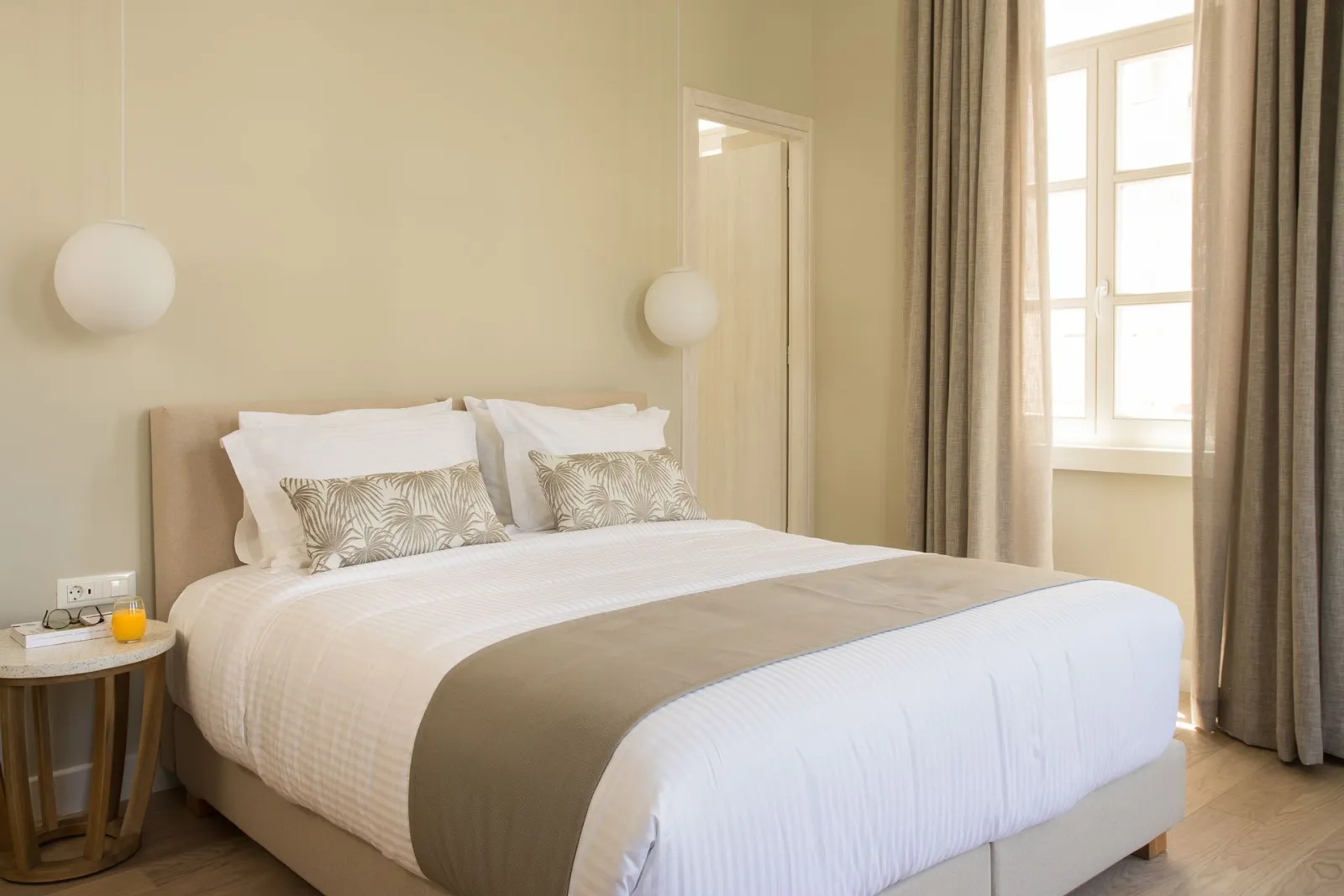 Superior Suite with City View