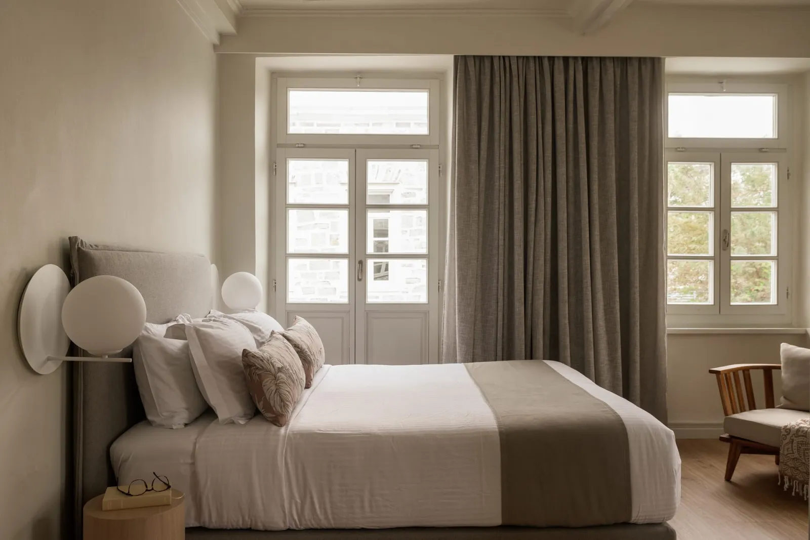 Honeymoon Suite with Balcony & City View