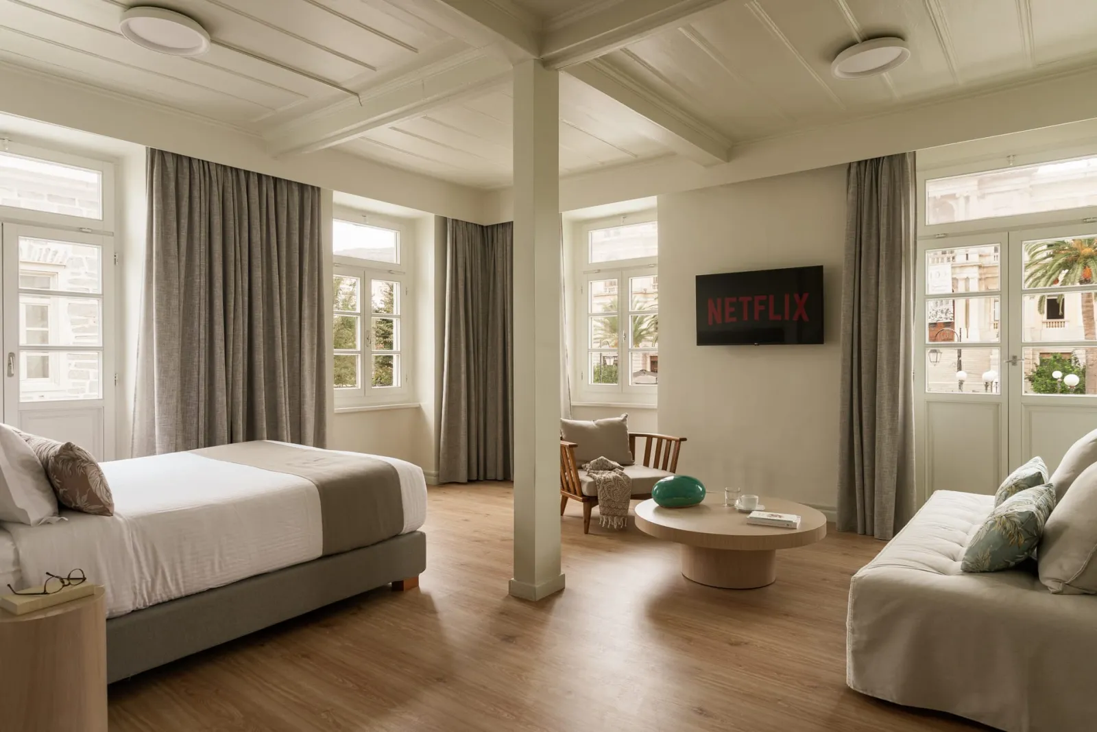 Honeymoon Suite with Balcony & City View