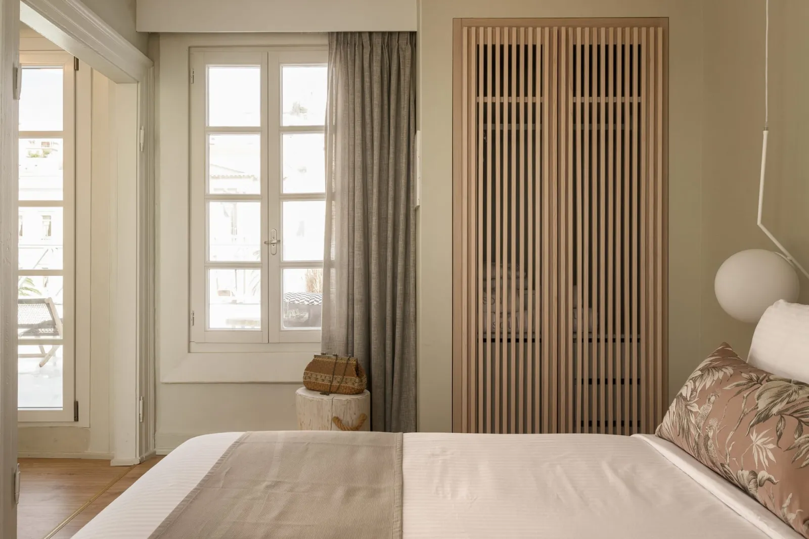 Penthouse Suite with Terrace & City View