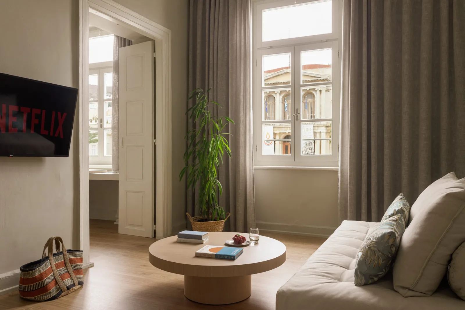Town Hall Suite with City View