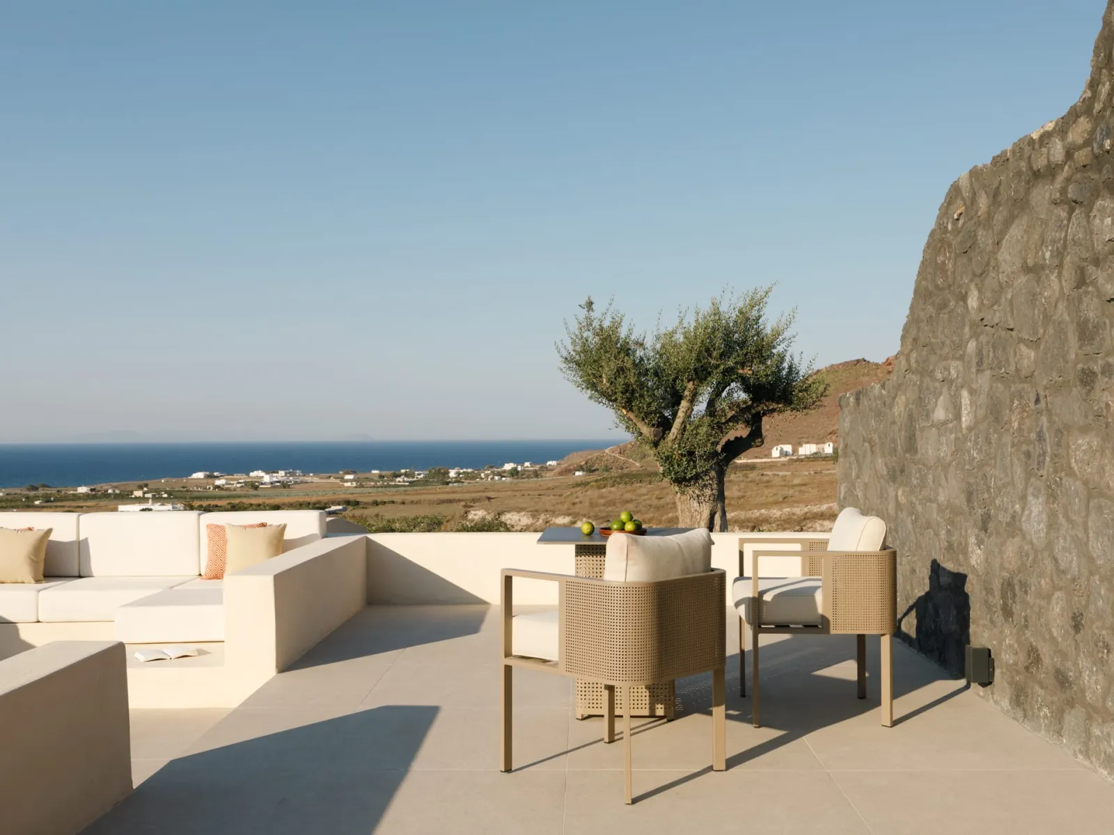 Villa Grace with Heated Infinity Pool and Sea View