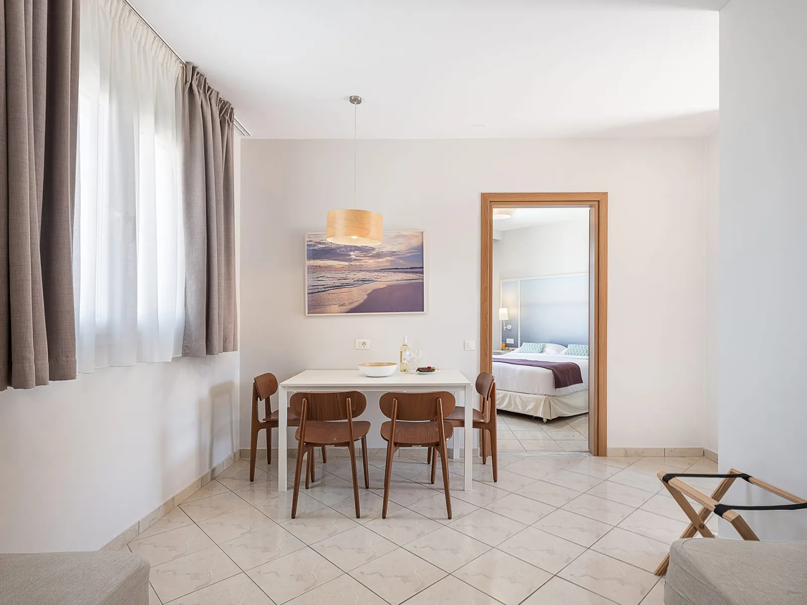 One Bedroom Apartment