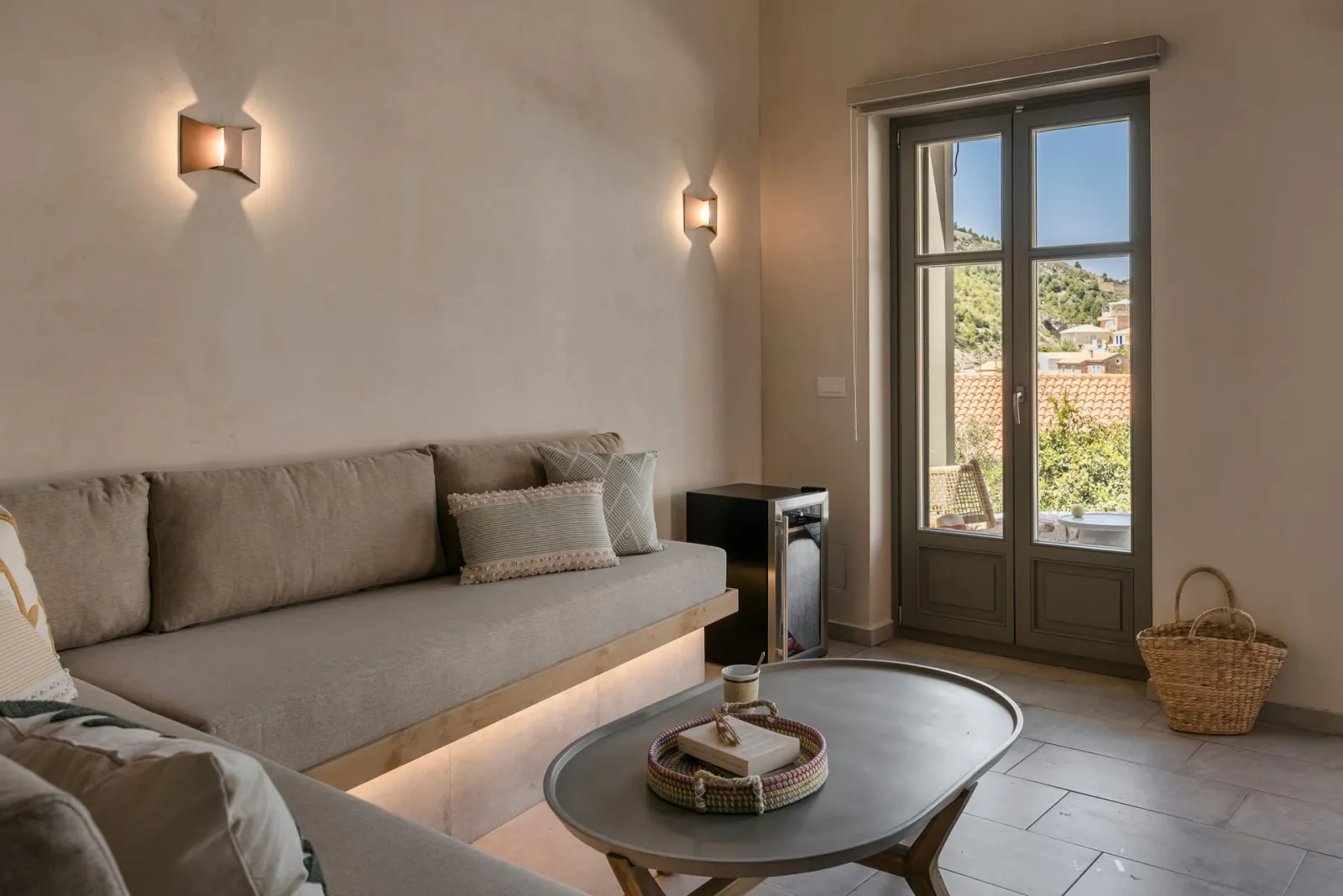 Landlord Sea Front 5 Bedrooms Villa Complex