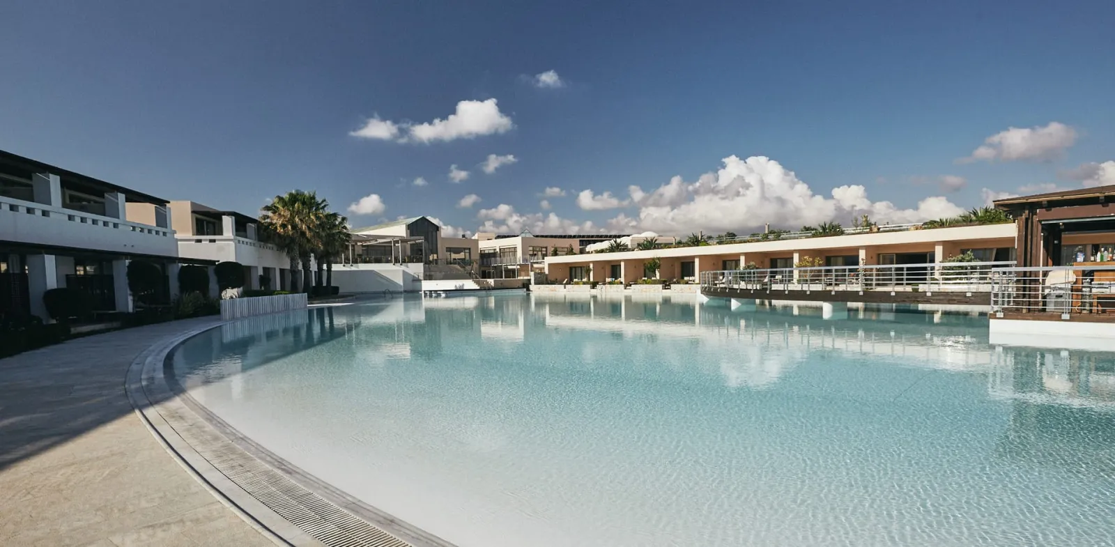Superior Deluxe Junior Suite Sea View Direct Pool Access