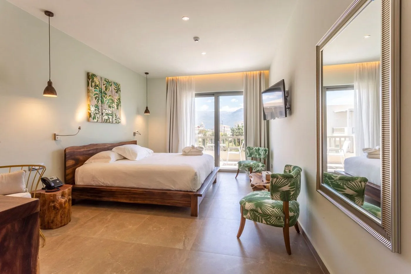 Superior Room with Garden View
