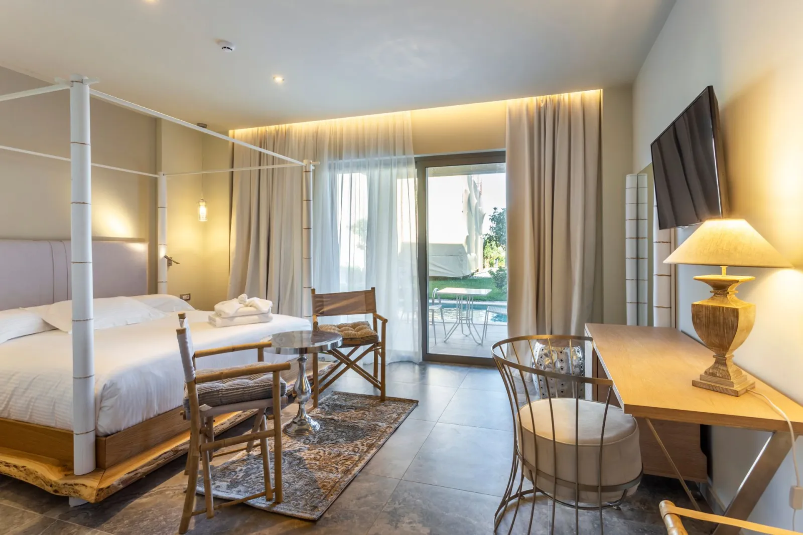 Junior Suite with Private Pool