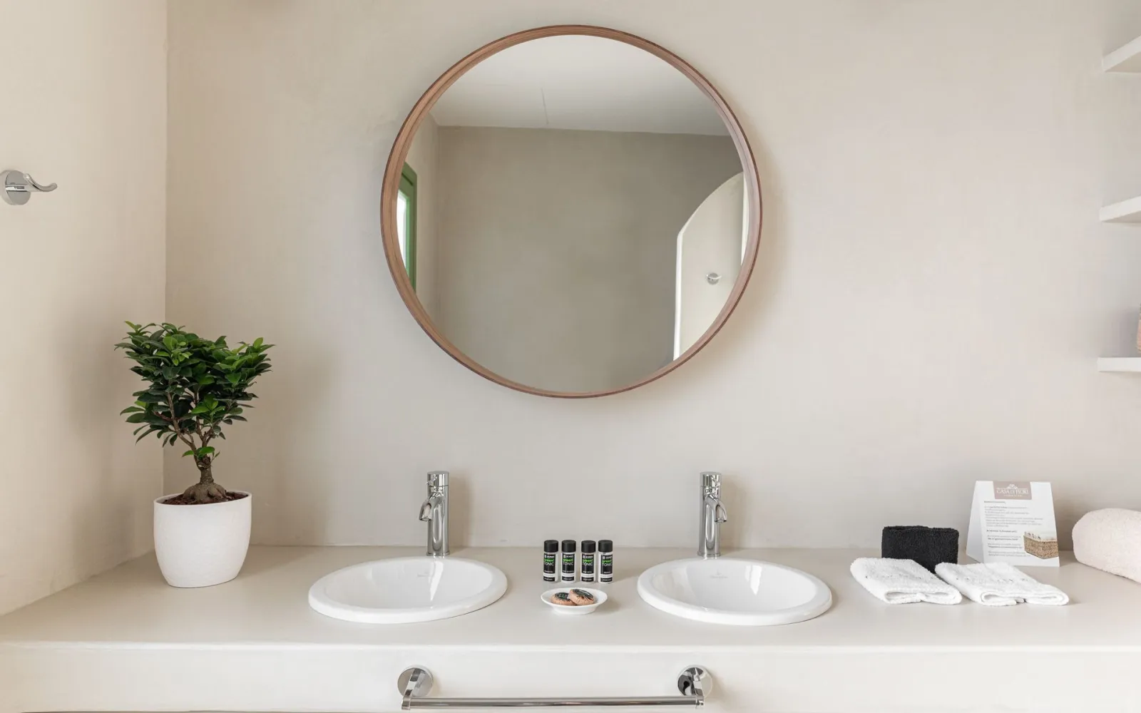 Limonioum Suite