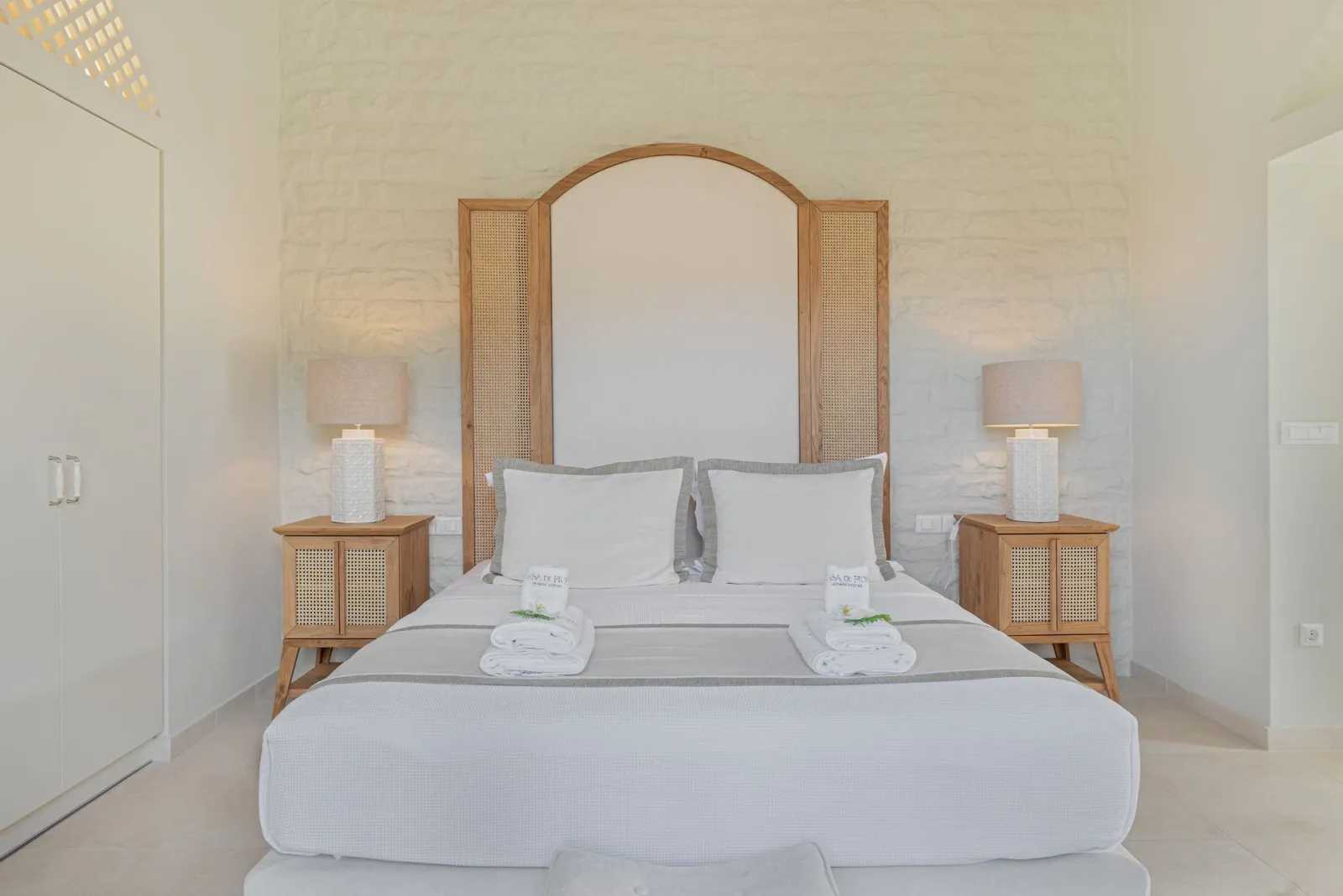 Manoglia Suite
