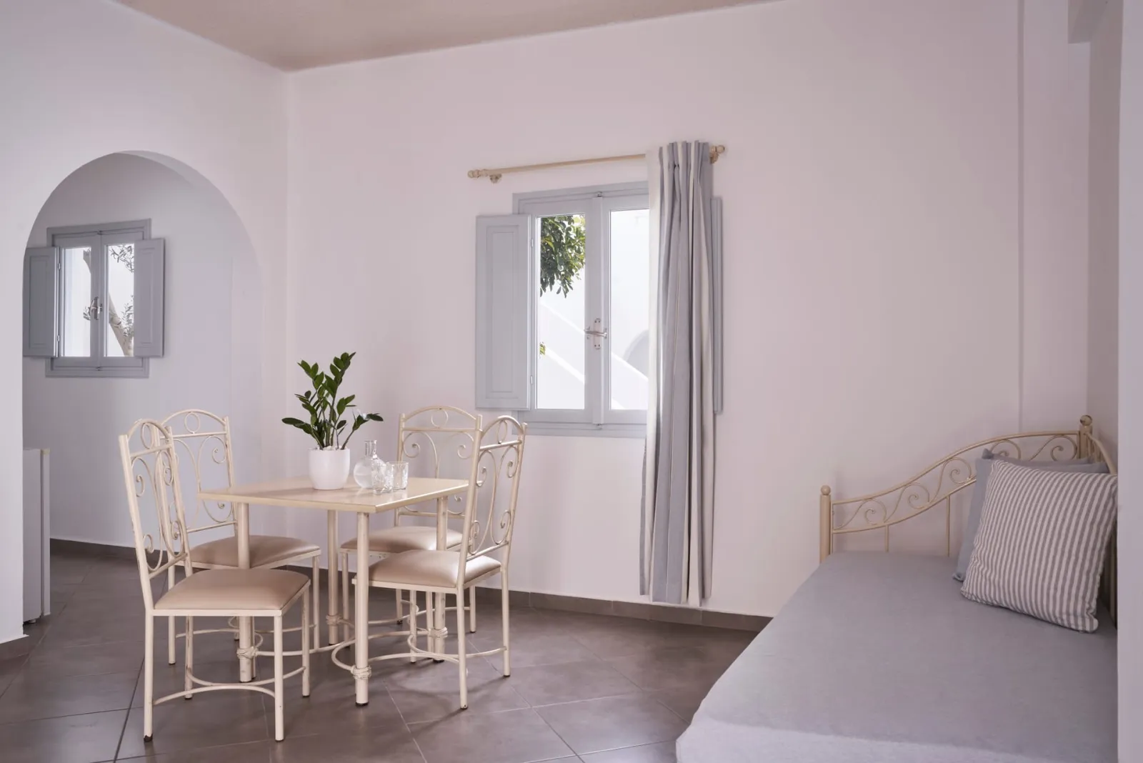 One Bedroom Suite